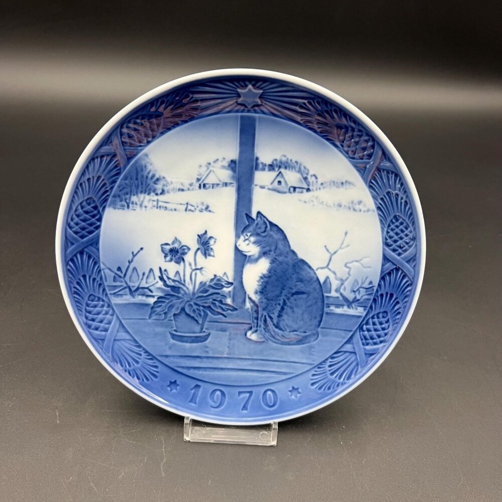 1970 Royal Copenhagen Christmas Plate